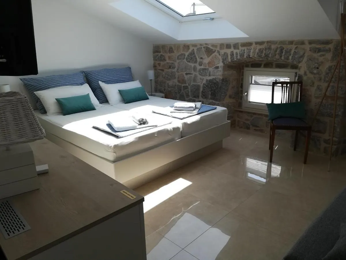 Villetta Nautica Faggioni Punat Bed & Breakfast
